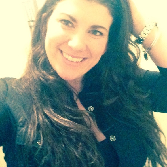 Meet your Posher, Tracey - Picture 1 of 1